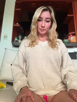 MaryDeniro webcam