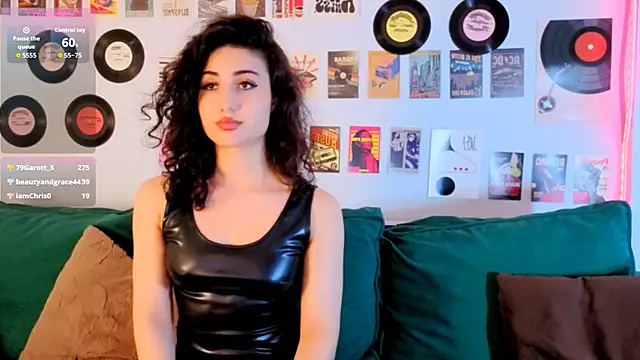 Maya_Rogerss webcam