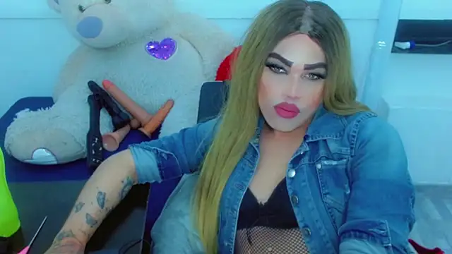NharaBigCock webcam