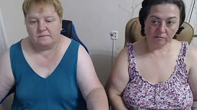 Lindy-Jeanie webcam