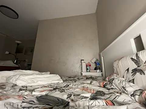 bimboiiii webcam