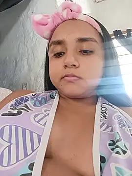 Valentina_Narvaez live cam on StripChat