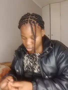 ShyBabe_07 webcam