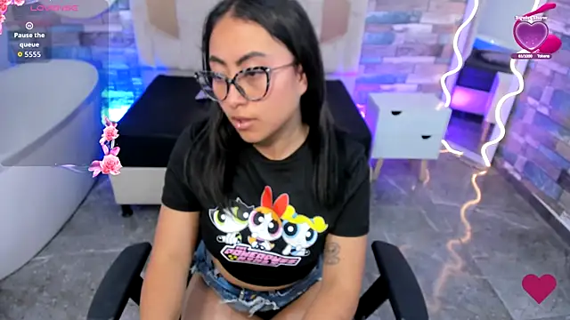 Amhira_Tay webcam