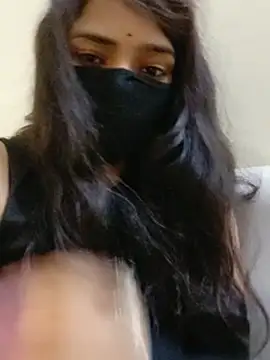 Hot-Roshni webcam