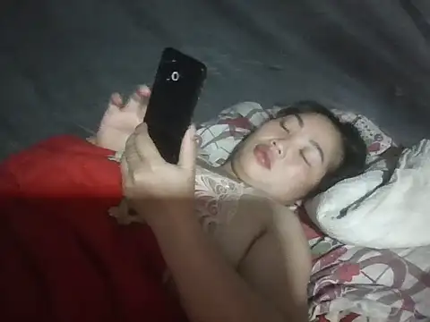 Julie-xx webcam