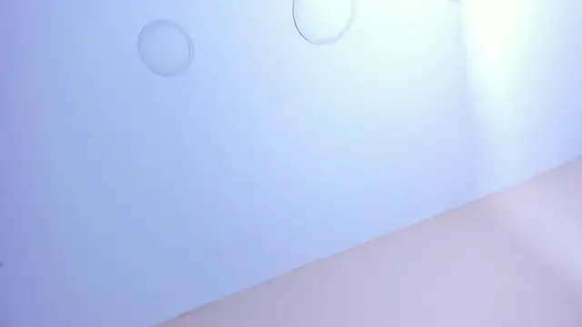 liabell_ webcam