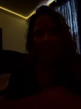 AnnieSinclair webcam