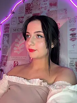 PinkyKitten webcam