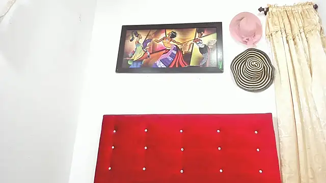 Alissamore3 webcam