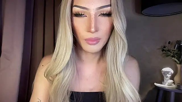 Alicegreenexx live cam on StripChat