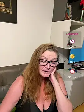 MumGabriela webcam