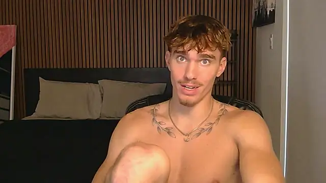 TheNicoRyder live cam on StripChat