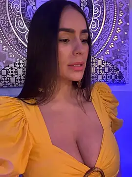 Mau_White webcam