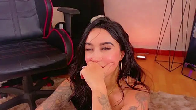 EmmyEvans1 webcam