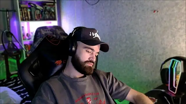 _Serious_Man webcam