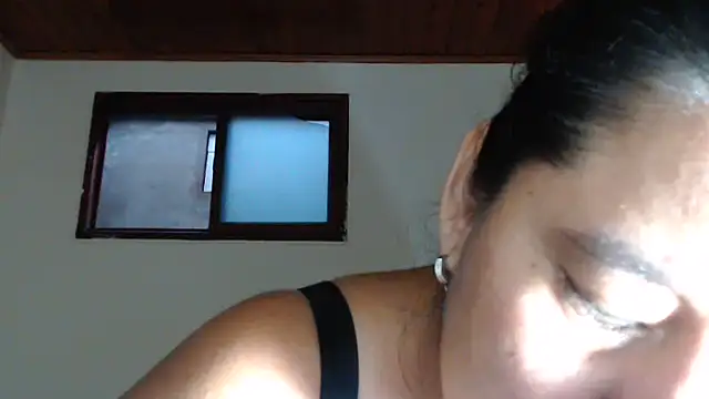 adrixxx38 webcam