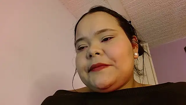 sexychubby___ - Sexychubby___'s free webcam - UK Sex Cams