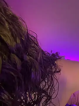 Your_insomniya live cam on StripChat