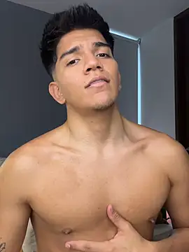 OnlySantty webcam