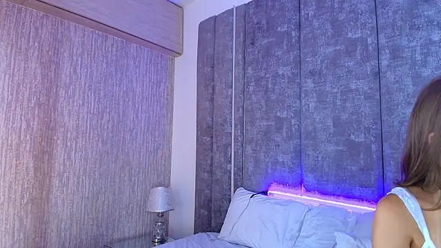AmmyJones_ webcam