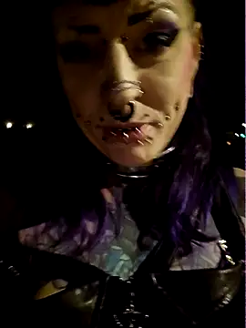 Purple_Coffin666 webcam