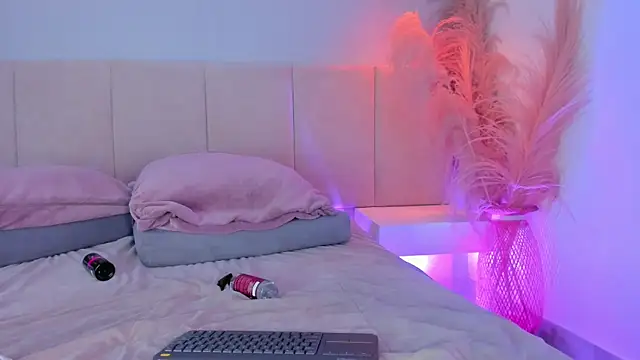 emmiily_z webcam