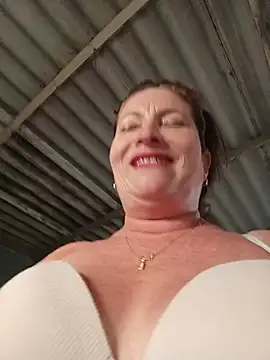 Sexy-Woman-Mature webcam