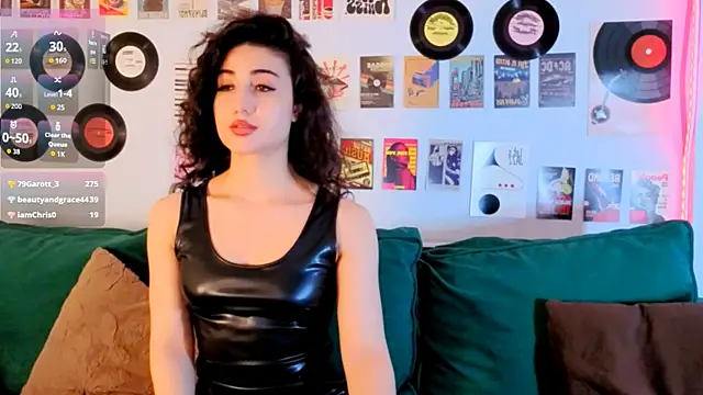 Maya_Rogerss webcam