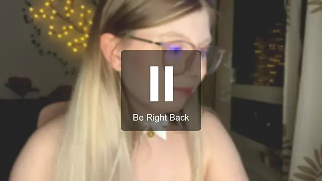 YukiBlush webcam