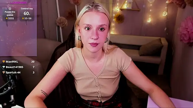 Angel_Tessa webcam