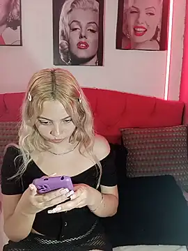 Harper_Fox18 webcam