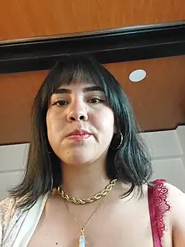 Ari_Elisse webcam