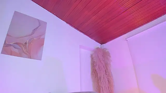Amelie_Wine webcam