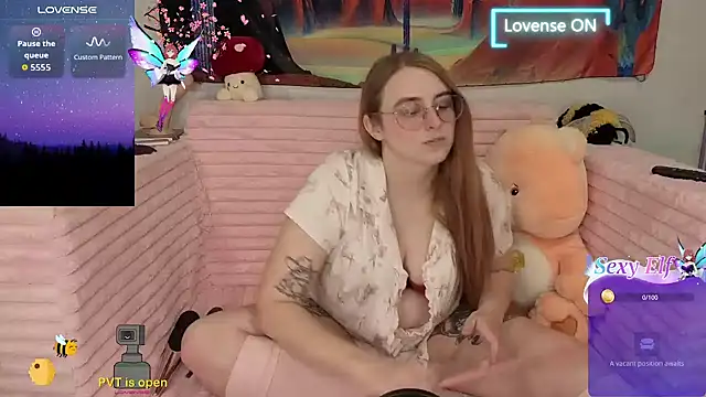 WillowtheWhip87 webcam