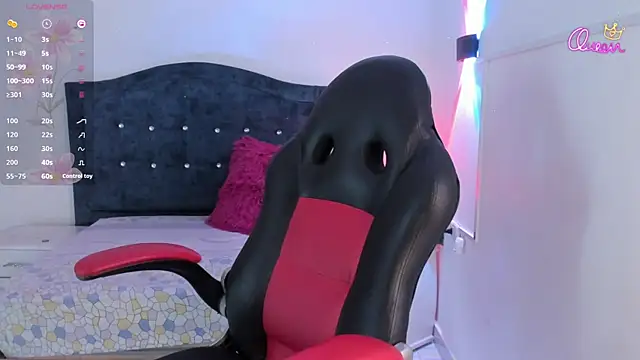 zaharavela_ webcam