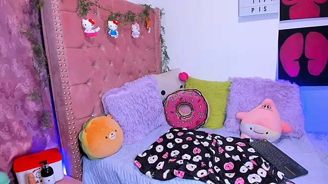 LillyCandy webcam