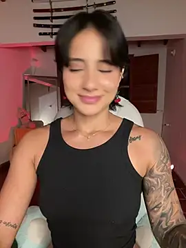 Ale_Lewis webcam