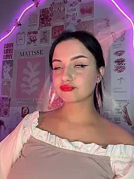 PinkyKitten webcam