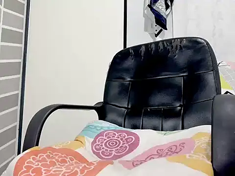 thomass1018 webcam