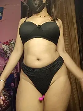 yours_dannyy (F young) - Full nude 🥵🥵in public 🤤