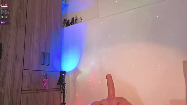 ashlynnlowe_ live cam on StripChat