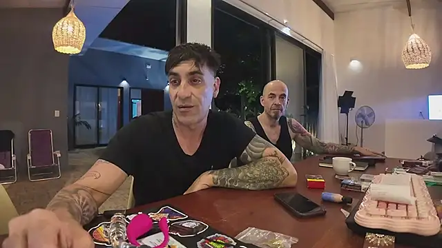 Elnonoykeila77 webcam
