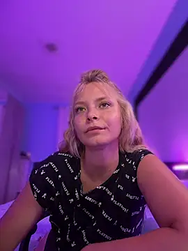 anastasiaaniess's live room