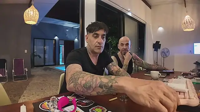 Elnonoykeila77 webcam