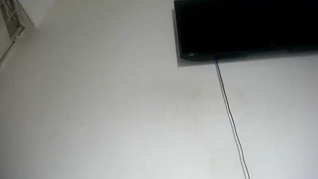 Fox_Loves webcam