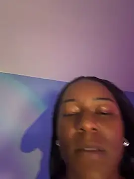 GirthGoddessCoco webcam