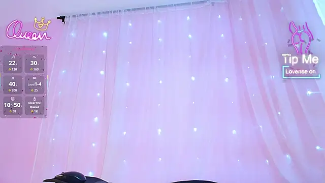 SunnyGilmoree webcam