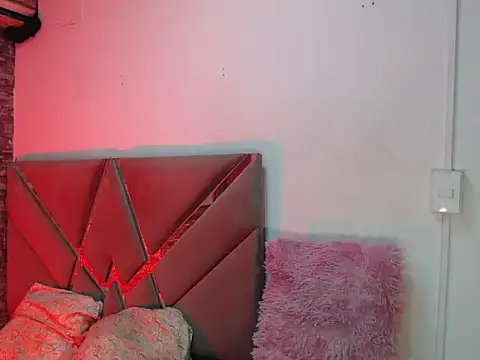 Keily_Tsx1 live cam on StripChat