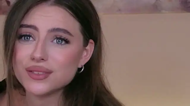 Sienna_Voss